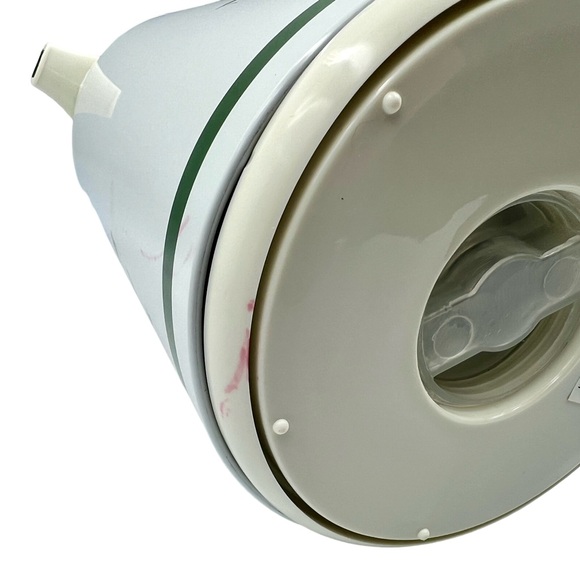 Spode Christmas Tree Thermal Carafe Serves Hot or Cold Liquids 1 Liter NIB - Picture 13 of 15